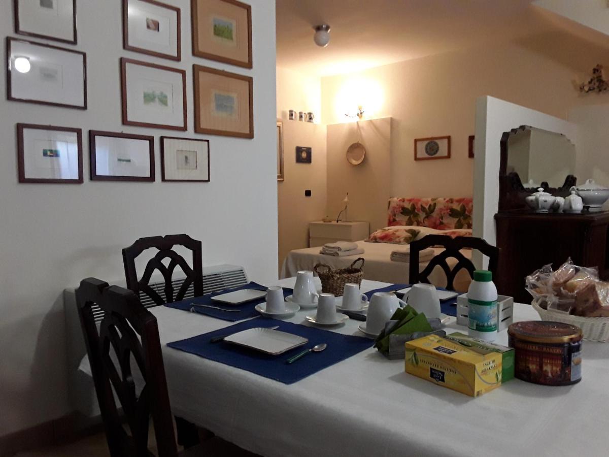 Casa Conte Bed & Breakfast Terracina Dış mekan fotoğraf